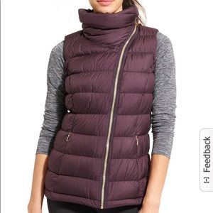 Athleta Downabout down asymmetrical vest